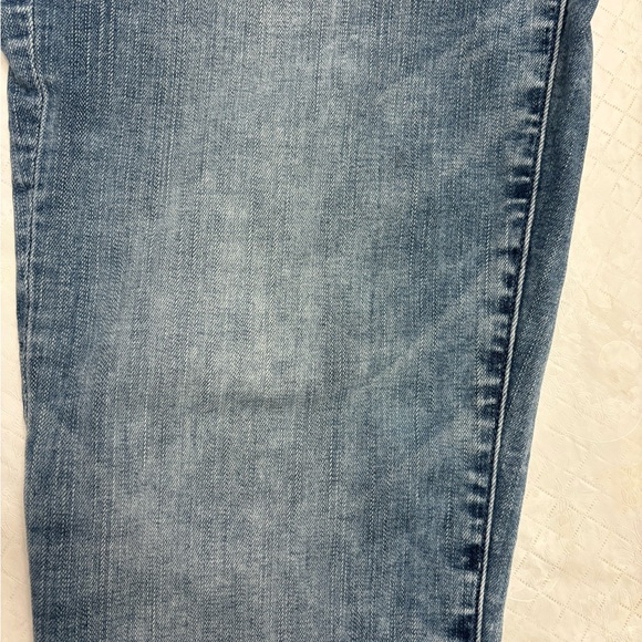Women’s American Eagle Skinny Jeans 8 Short - Picture 7 of 15